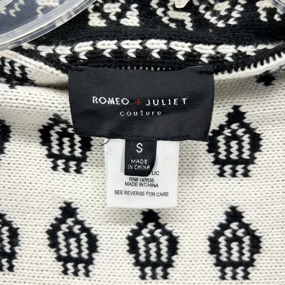 Romeo & Juliet Cardigan Sweater womens Size S Knit Tribal Black White reversible - Picture 8 of 11